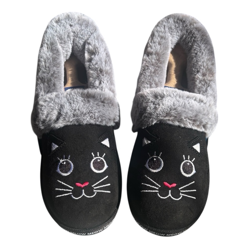 NWT Skechers Slip-ins BOBS Cozy Kiss Paw Jams